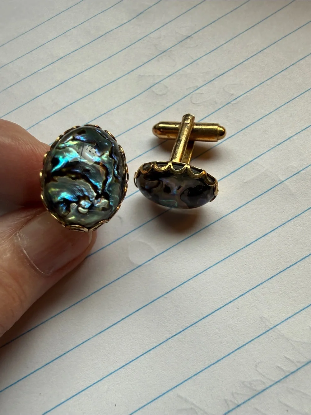 Gold-Tone Abalone Shell Oval Cuff Links — Iridescent Black/Green